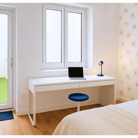 Contemporain Avec Terrasse En Centre * Lisieux